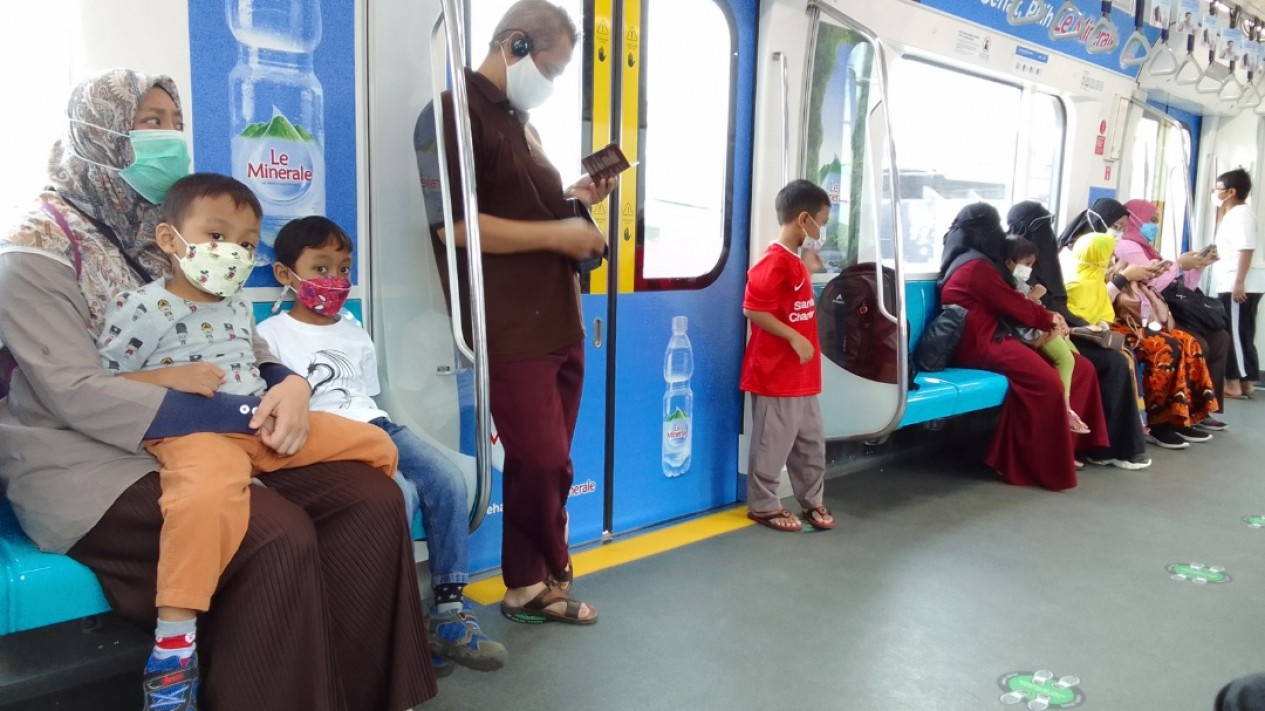 Gratis Naik MRT di HUT Jakarta ke-495