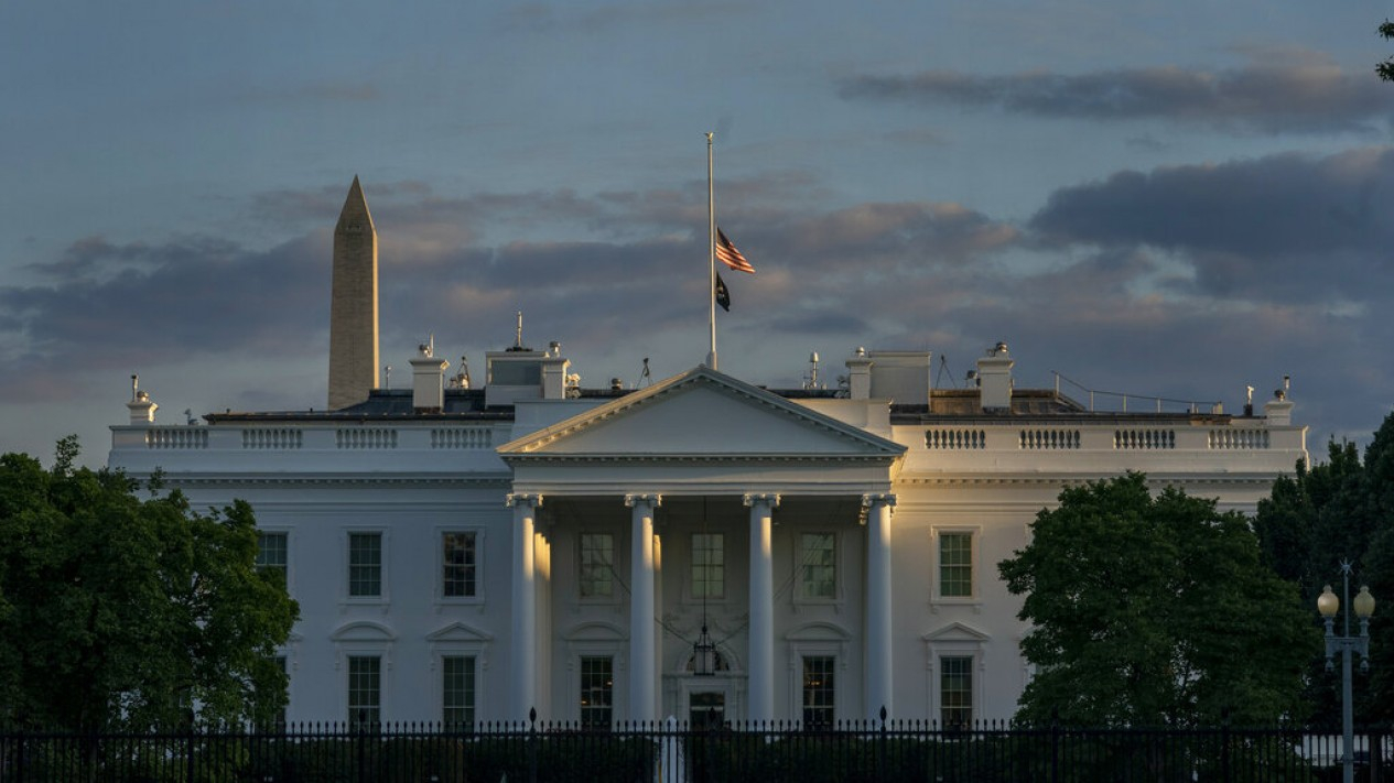 Ratu Elizabeth Meninggal, White House Amerika Berkabung