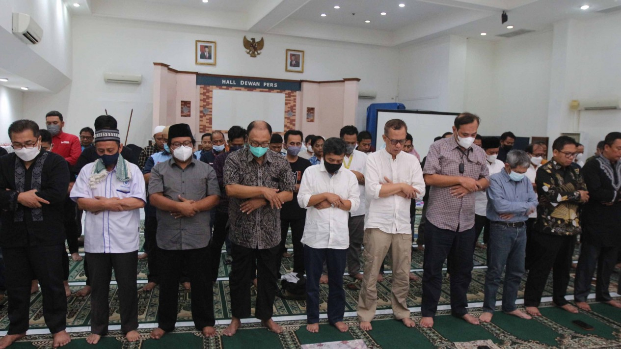 Shalat Ghoib Untuk Almarhum Azyumardi Azra di Dewan Pers