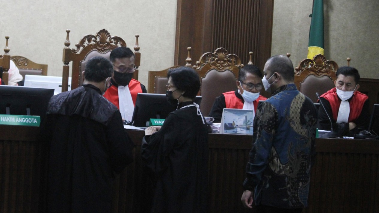 Sidang Korupsi Izin Ekspor CPO - Vlix.id