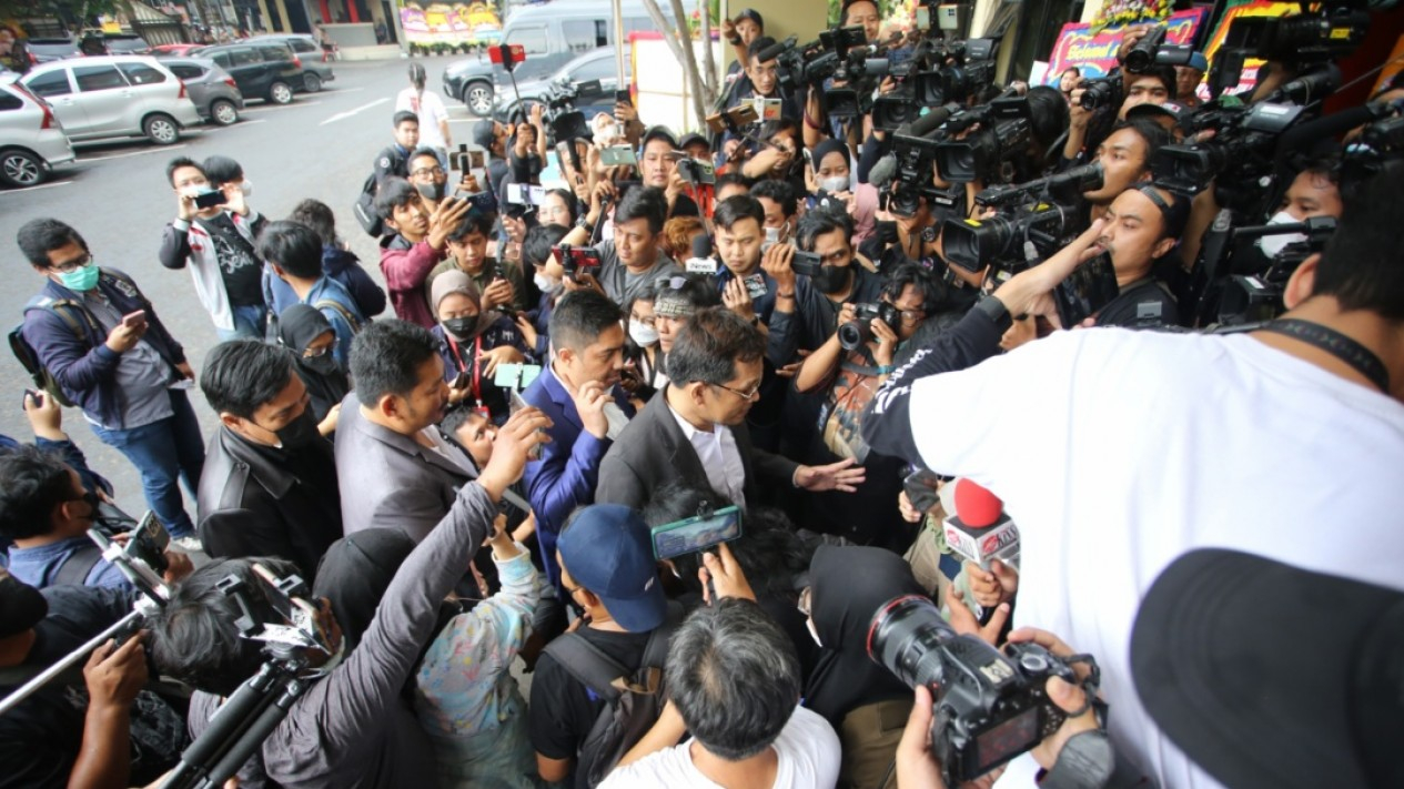 Rizky Billar Mangkir Panggilan Polisi Soal KDRT ke Lesti