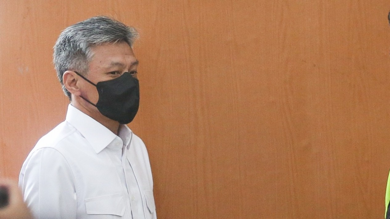 Senyum Brigjen Hendra Kurniawan di Sidang Perdana
