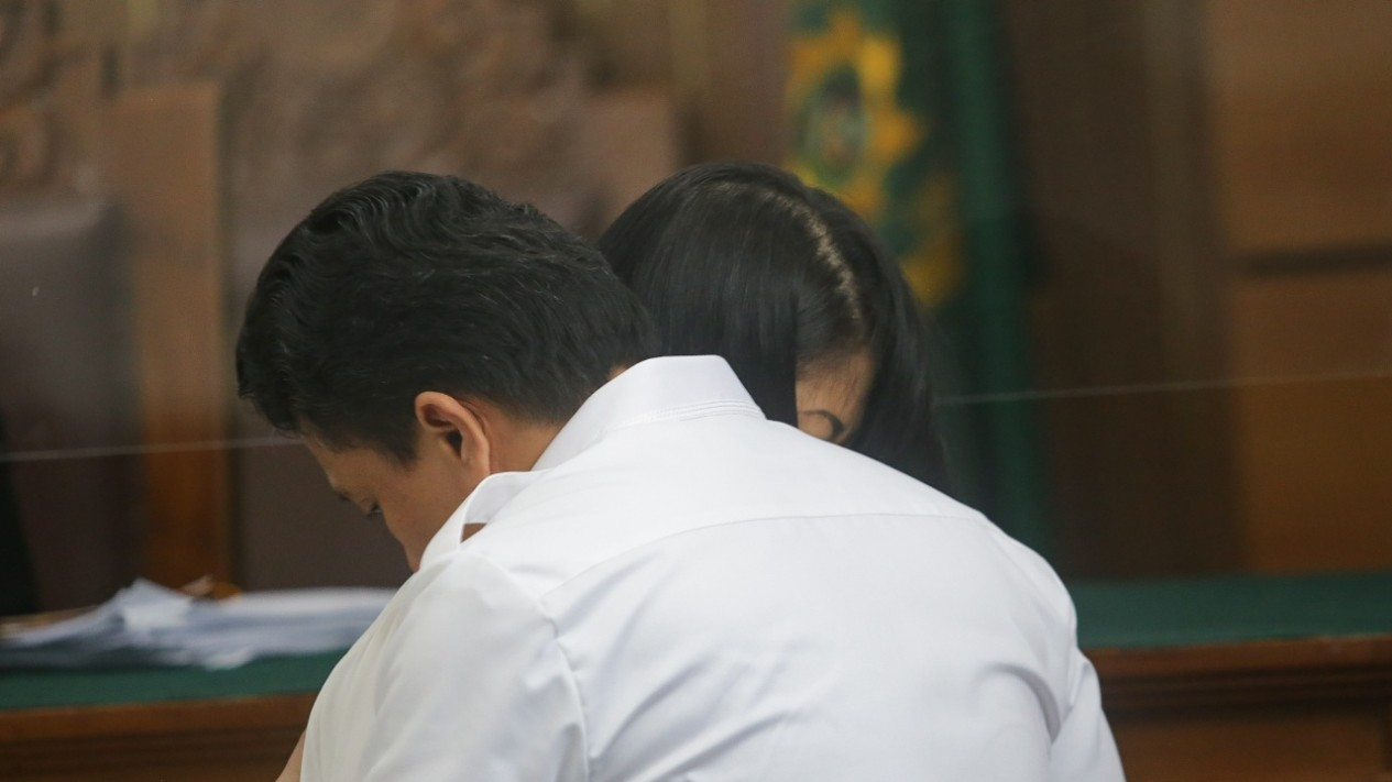 Salim, Peluk dan Cium, Ritual Sambo dan Putri Jelang Sidang