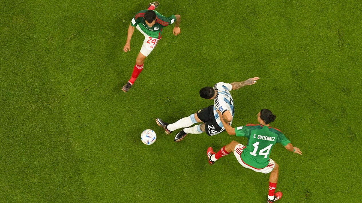 Messi Cetak Gol, Argentina Kalahkan Meksiko