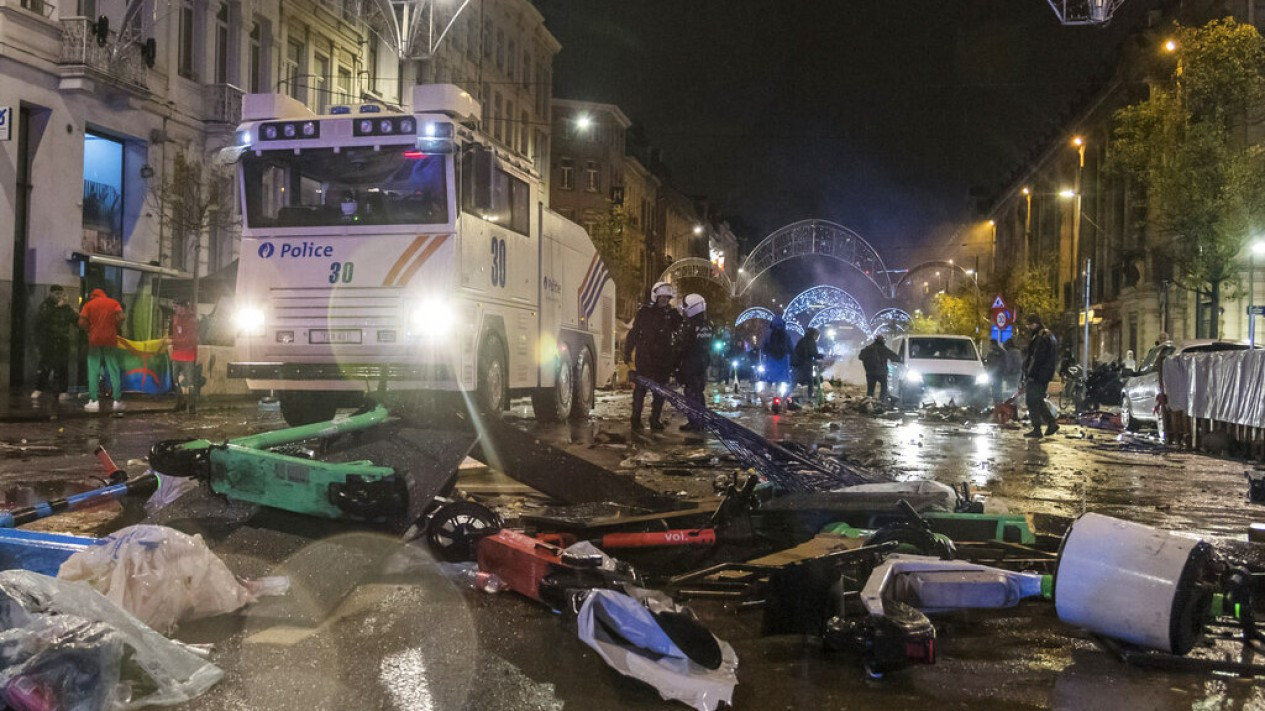 Dikalahkan Maroko, Suporter Belgia Rusuh di Brussel