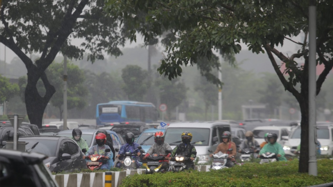Waspada Hujan Deras Landa Jakarta