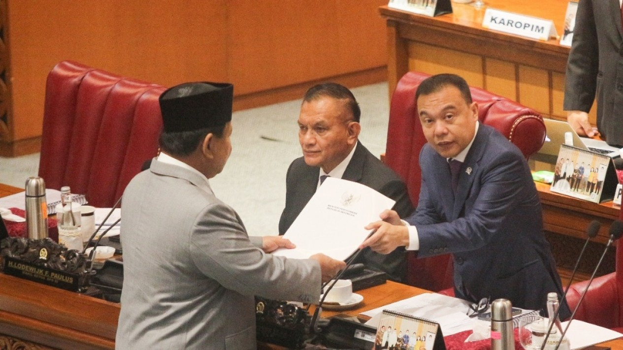 Pengesahan UU Kerjasama Pertahanan dengan Singapura dan Fiji
