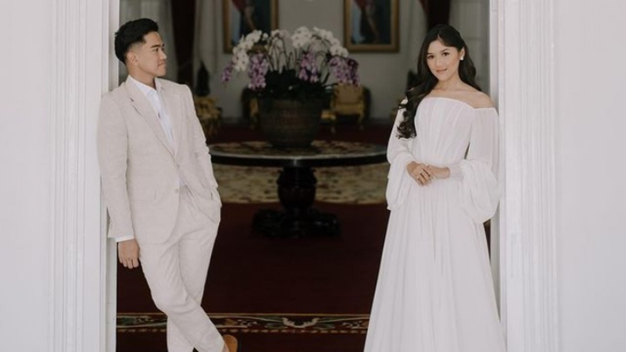 Intip Mesranya Kaesang Pangarep dan Erina di Foto Prewedding
