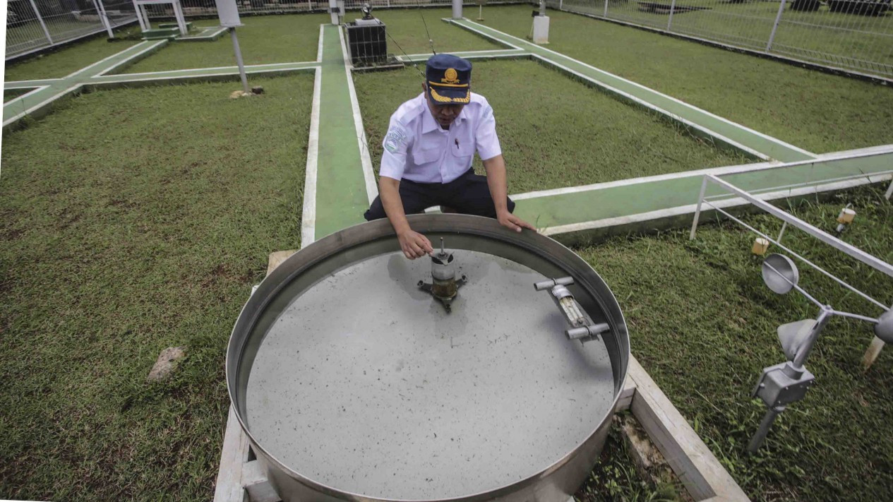 Melihat Dapur BMKG, Mengolah Data Hingga Tersaji Informasi