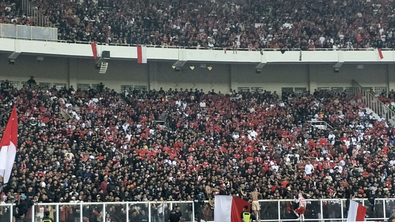 Presiden Jokowi Saksikan Laga Timnas Indonesia vs Vietnam