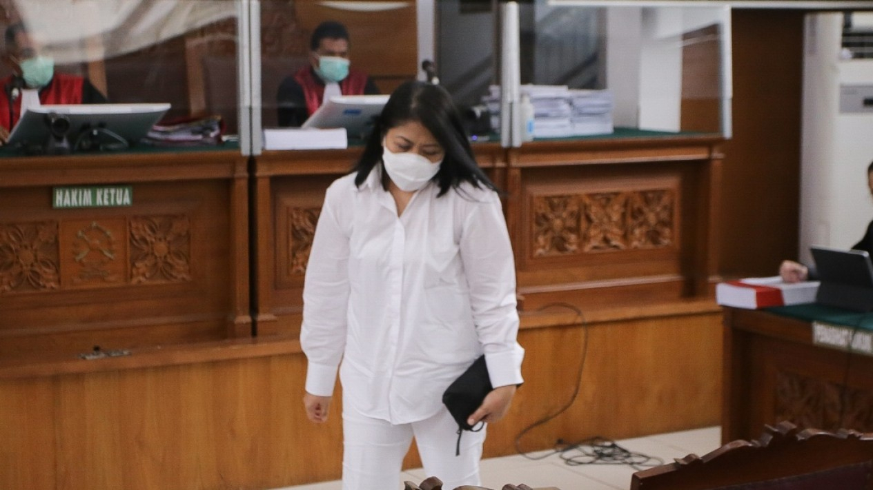 Putri Chandrawathi Dituntut 8 Tahun Penjara