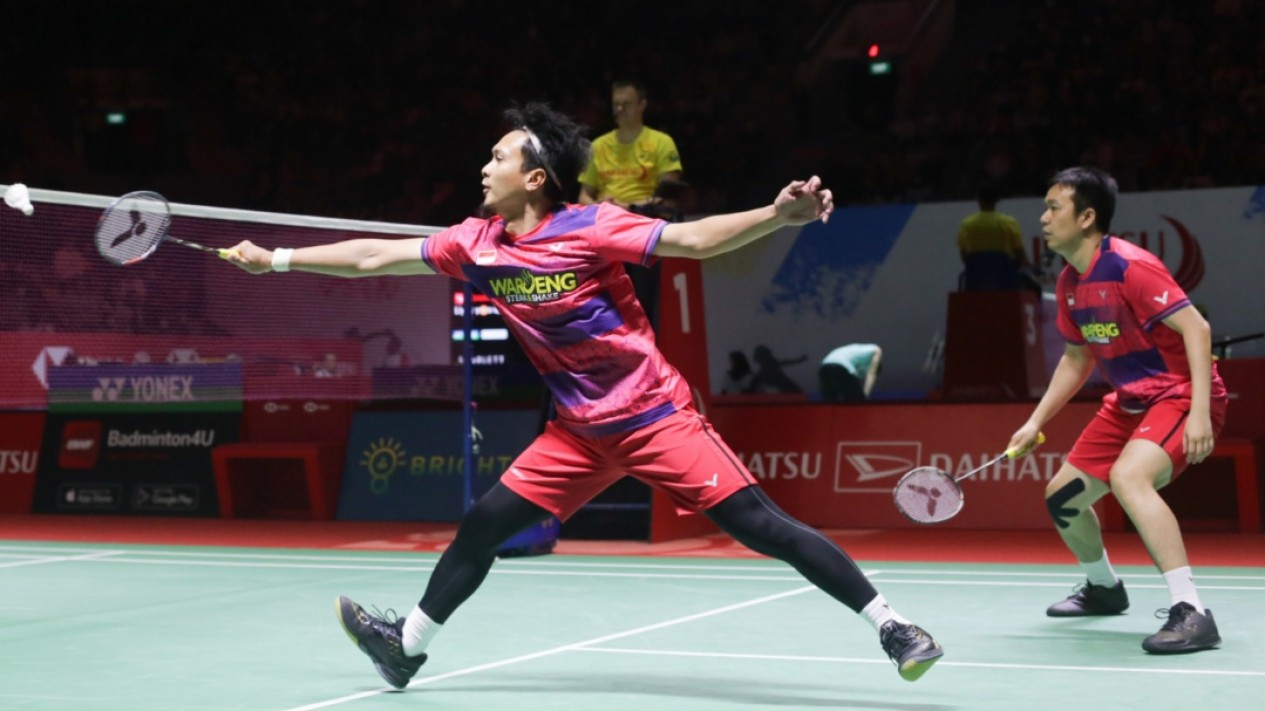 Leo/Daniel Kalahkan Ahsan/Hendra dan Melaju ke Perempatfinal