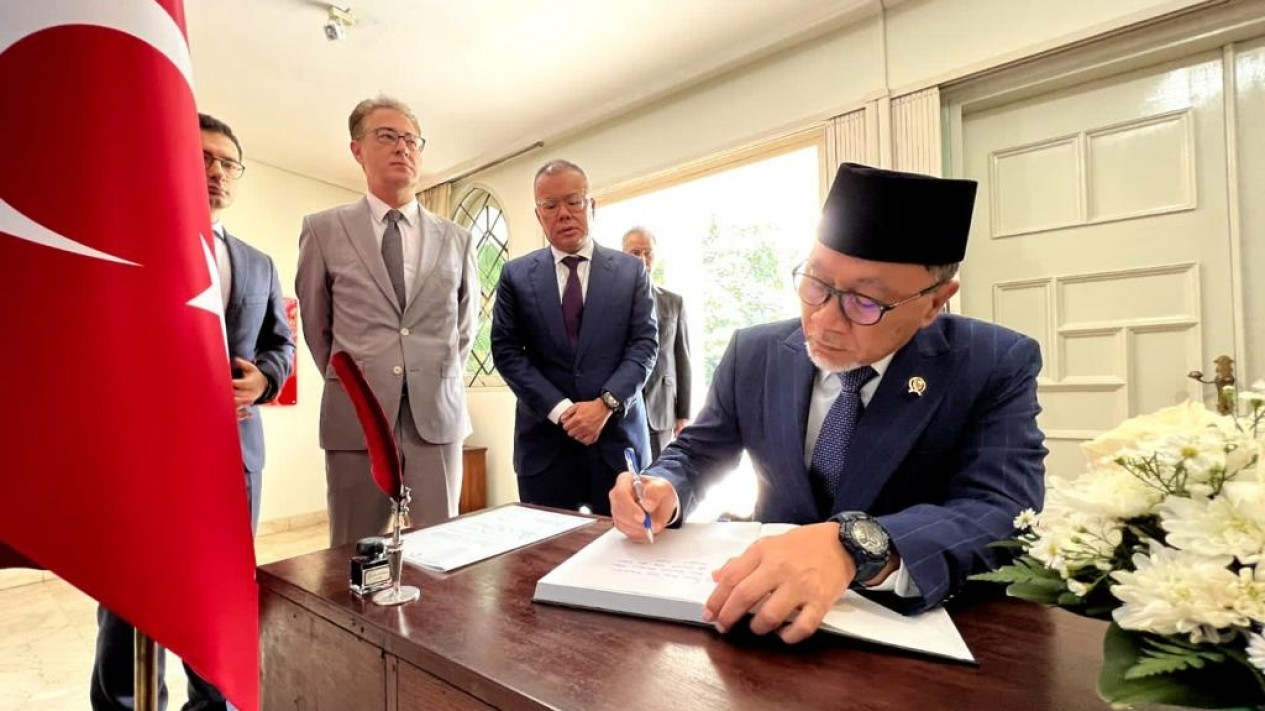 Bertemu Dubes Turki Mendag Zulhas Indonesia Siap Bantu Turki