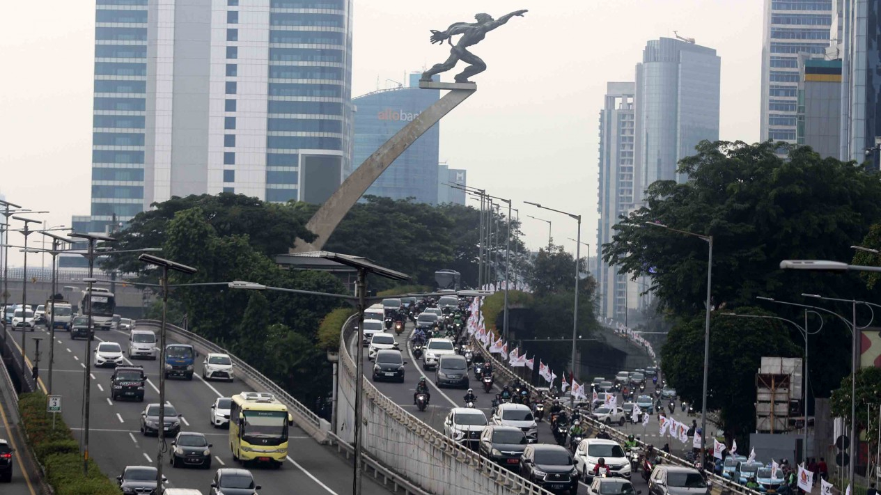 Kendaraan Bermotor Tambah Banyak, Macet Semakin Parah