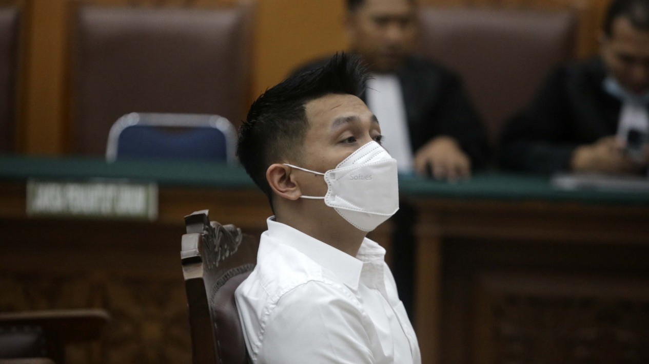 Chuck Putranto Divonis Hukuman 1 Tahun Penjara