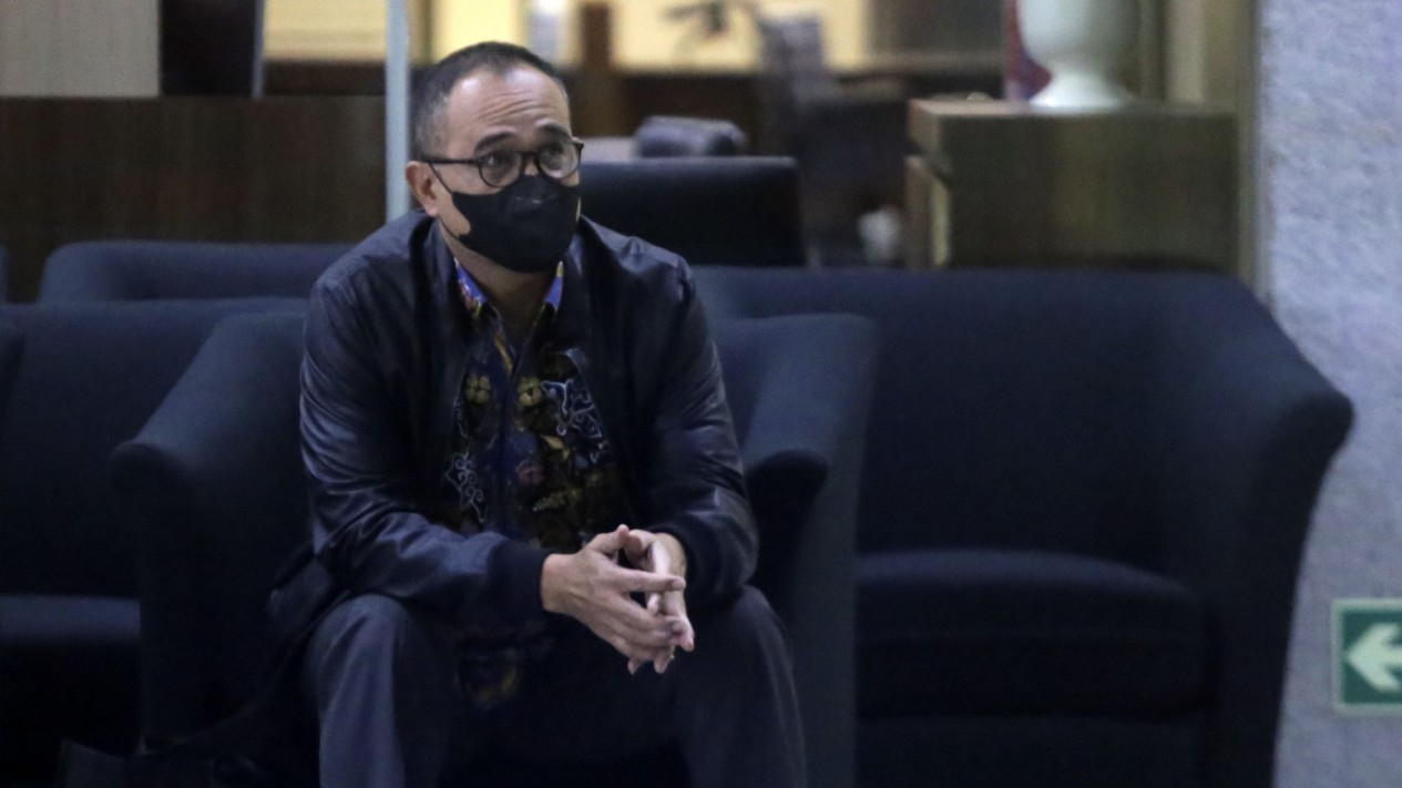 Usai Diperiksa KPK, Begini Ekspresi Rafael Alun Trisambodo