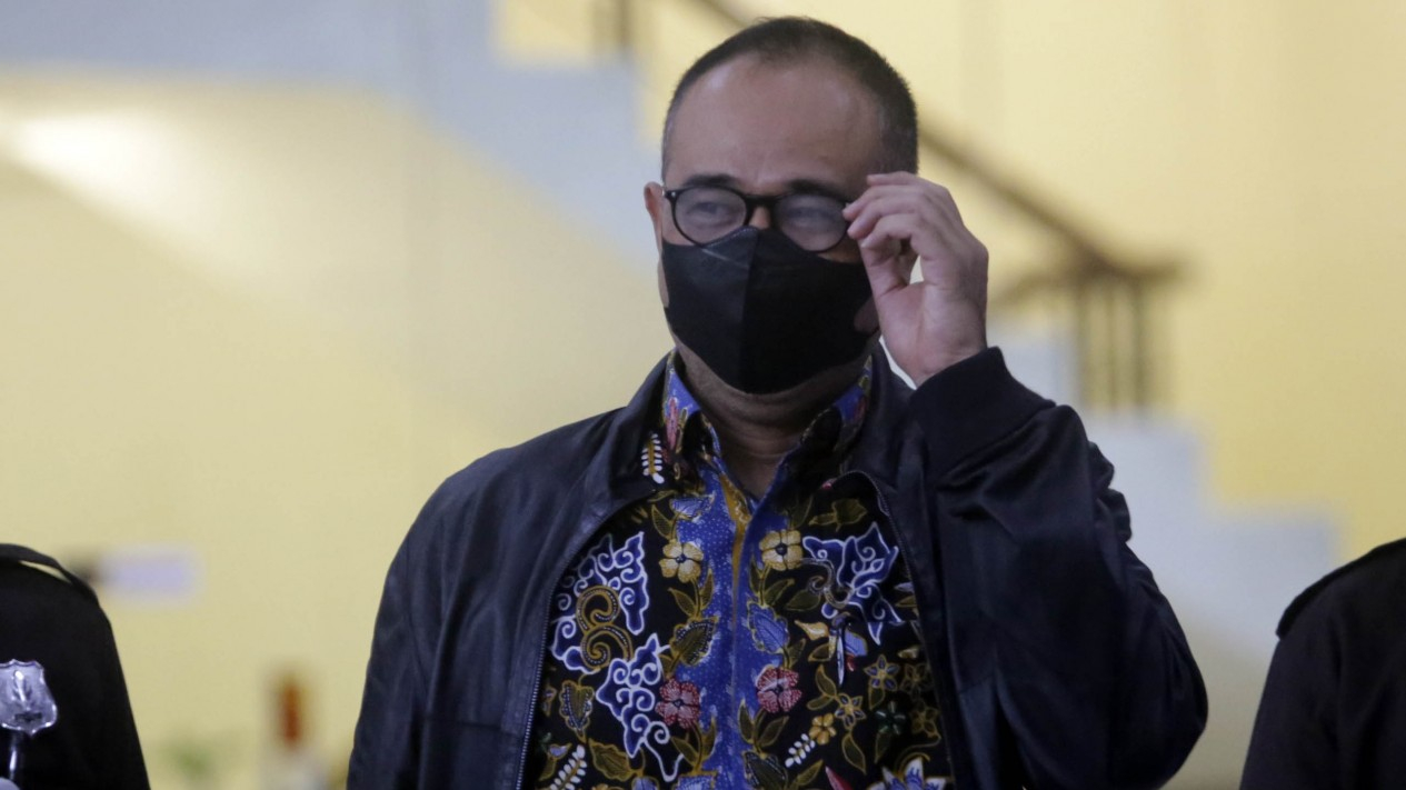 Usai Diperiksa KPK, Begini Ekspresi Rafael Alun Trisambodo