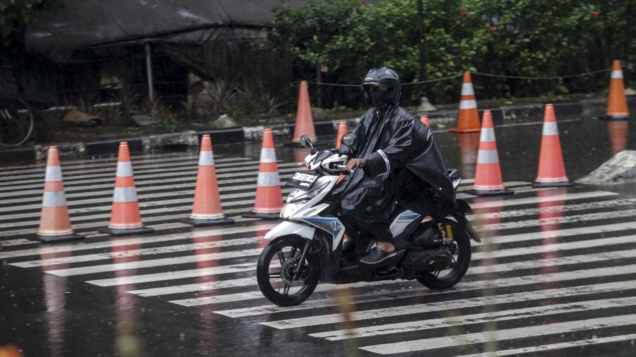 Potensi Hujan Hingga Dinihari untuk Wilayah Jakarta