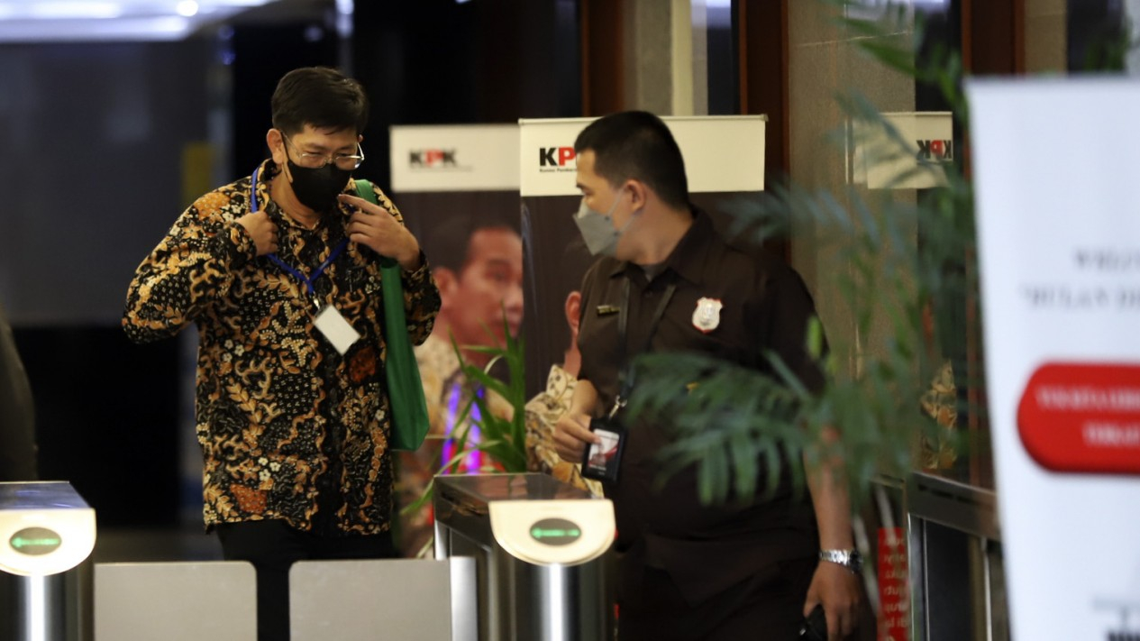 KPK Periksa Kepala Kantor Pajak Madya Jaktim Wahono Saputro