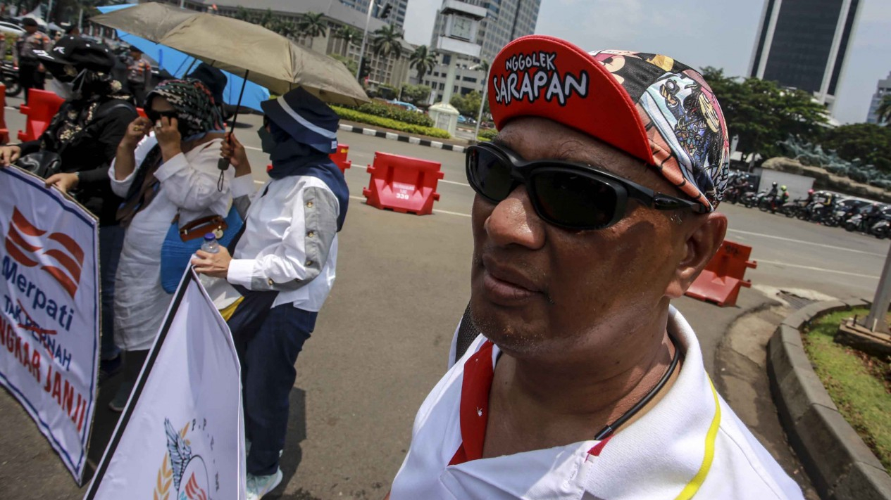 Aksi Demo Pegawai Ex Merpati