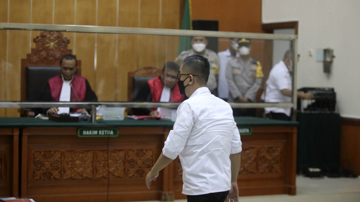 Kasus Narkoba Teddy, AKBP Dody Dituntut 20 Tahun Penjara