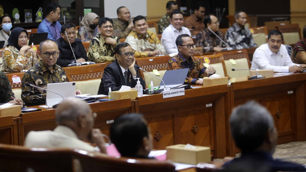 Mahfud MD dan PPATK Hadiri RDP Dengan DPR Terkait 349 T