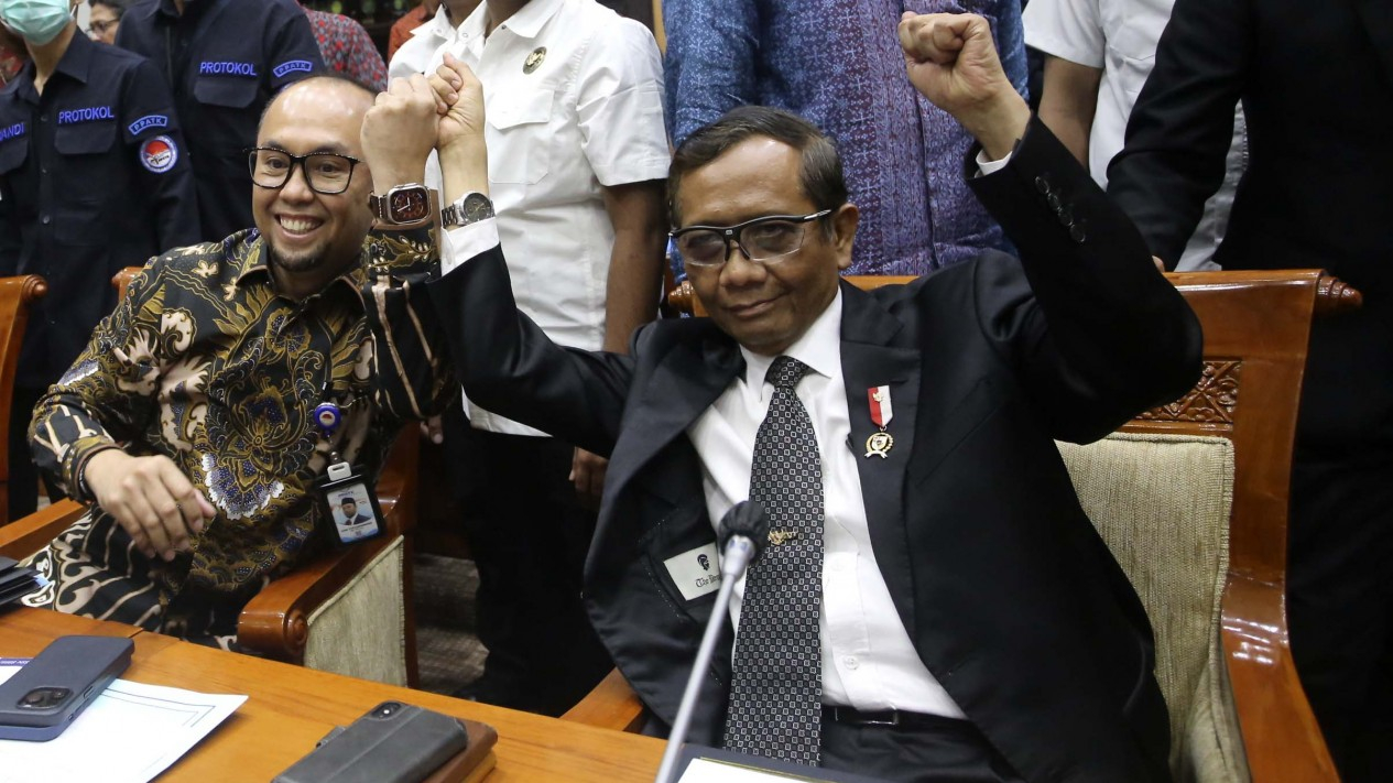Mahfud MD dan PPATK Hadiri RDP Dengan DPR Terkait 349 T