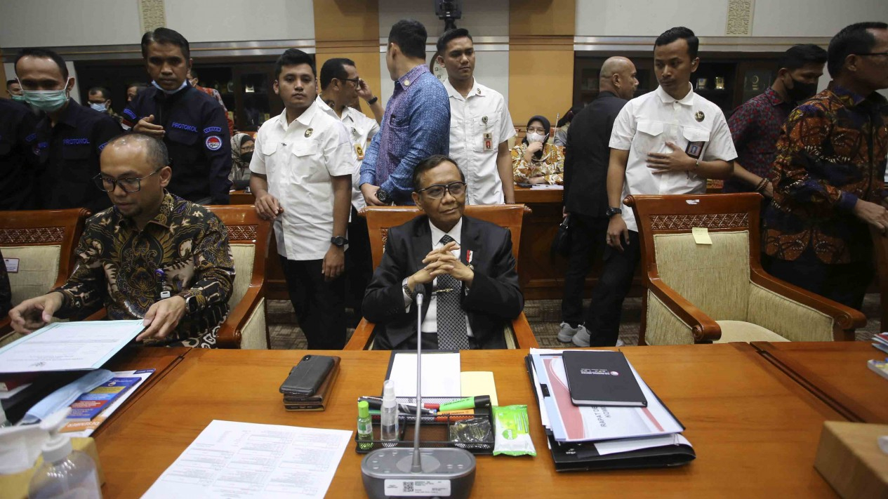 Mahfud MD dan PPATK Hadiri RDP Dengan DPR Terkait 349 T