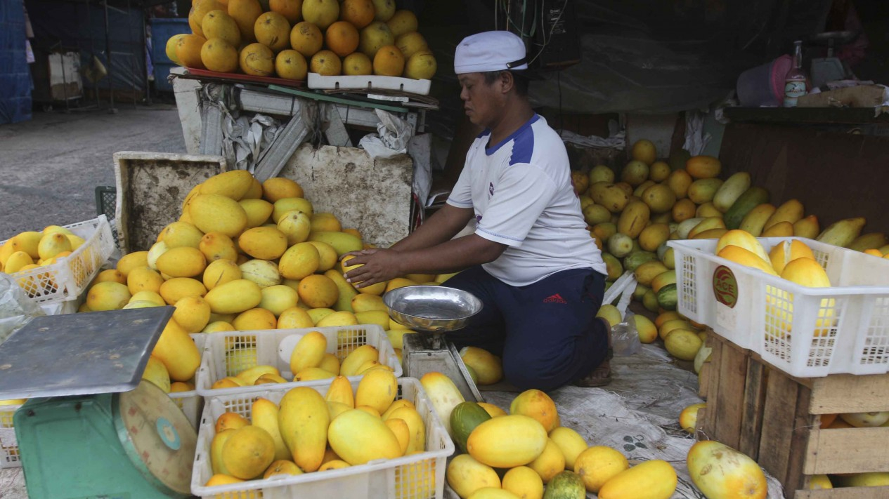 Belanja Timun Suri, Buah Khas Bulan Ramadan