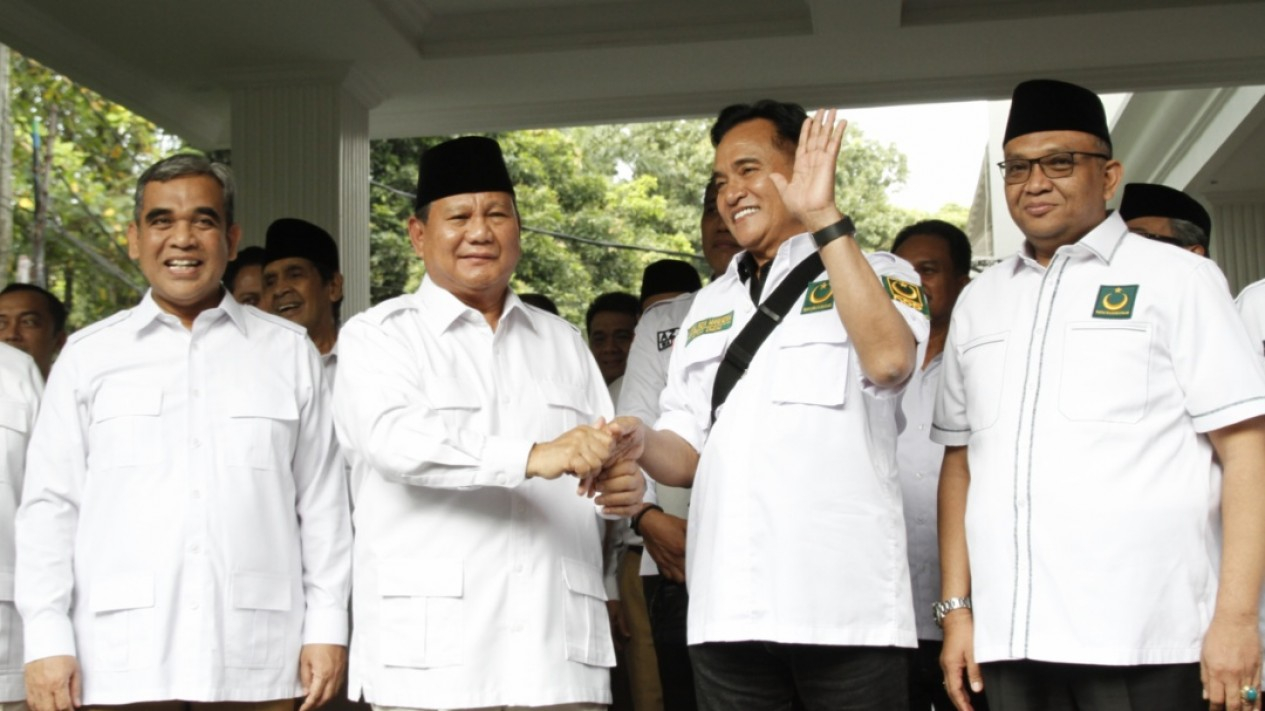 Pertemuan Prabowo Subianto Dengan Yusril Ihza Mahendra - Vlix.id