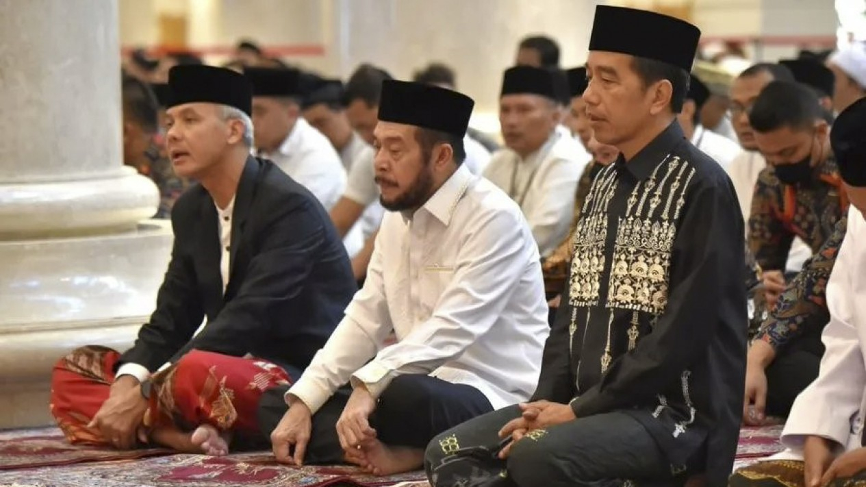 Presiden Jokowi Shalat Ied di Masjid Raya Sheikh Zayed