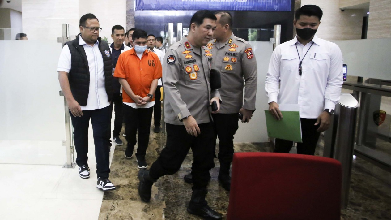 Polisi Tetapkan Tersangka Andi Pangerang Hasanuddin