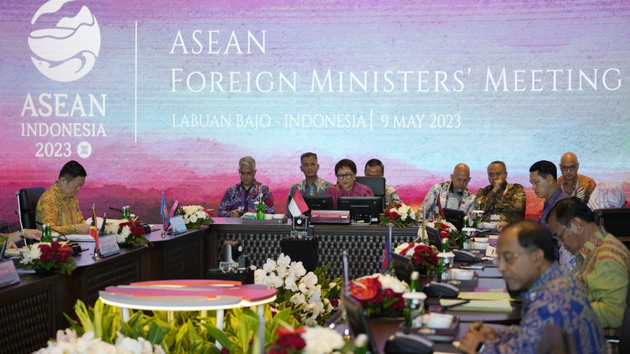 Pertemuan Menteri Luar Negeri ASEAN menjelang KTT ASEAN