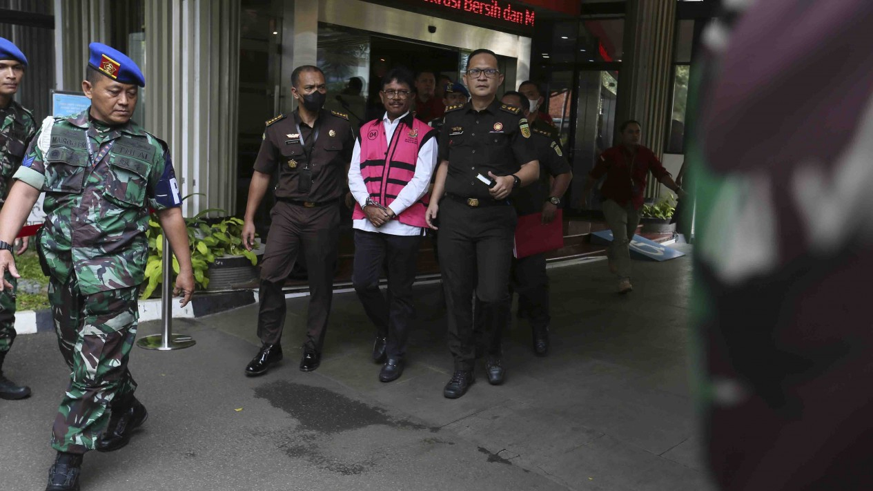 Menkominfo Johnny G Plate Tersangka Kasus BTS 8 Triliun