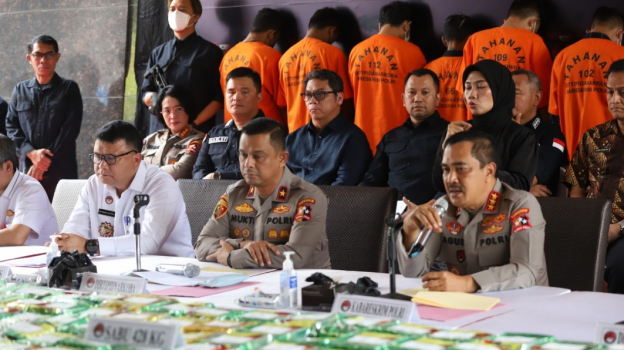 Pengungkapan Peredaran Sabu 428 Kg dan Ekstasi