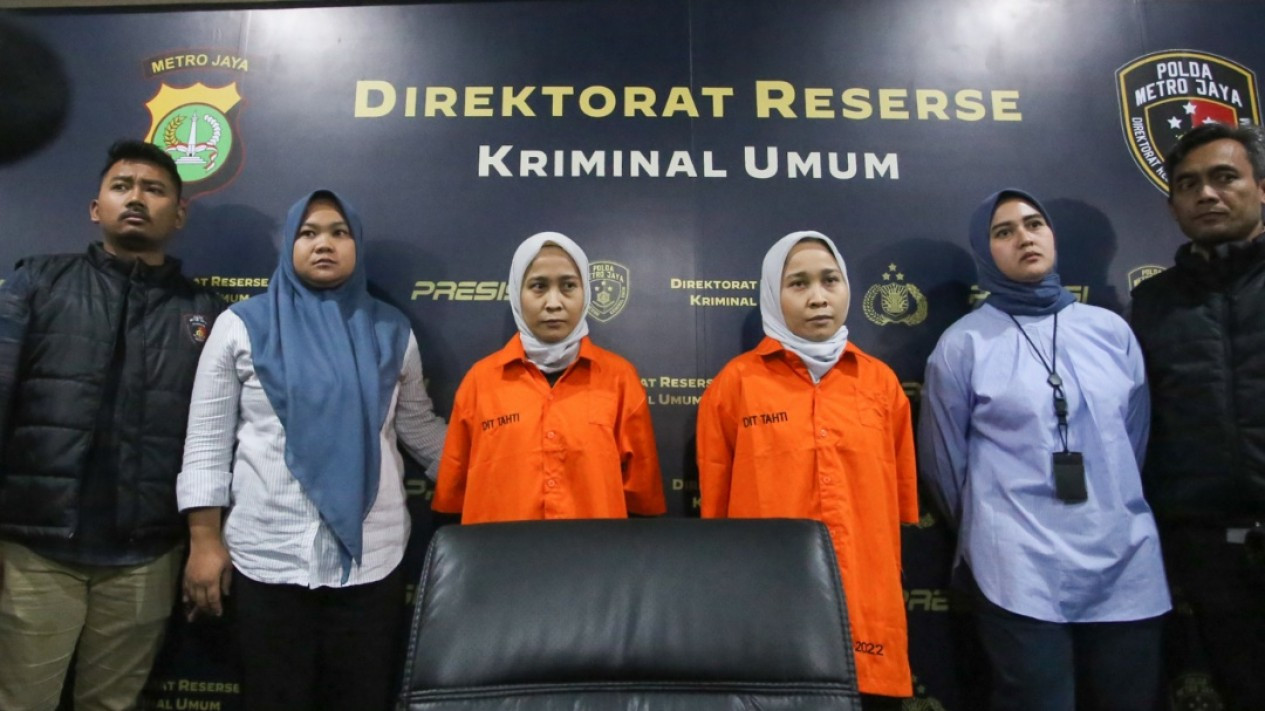 Rihana-Rihani Ditangkap Polisi Kasus Penipuan Iphone - Vlix.id