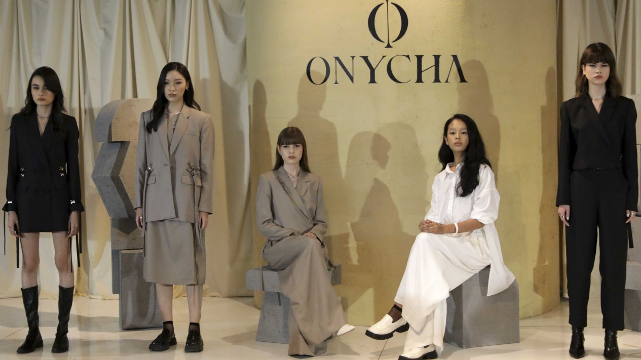 Trunk Show “Fastening Classic x Modernity”