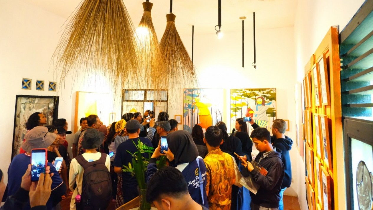 Pameran Lukisan Berbalut Aksi Mencintai Alam