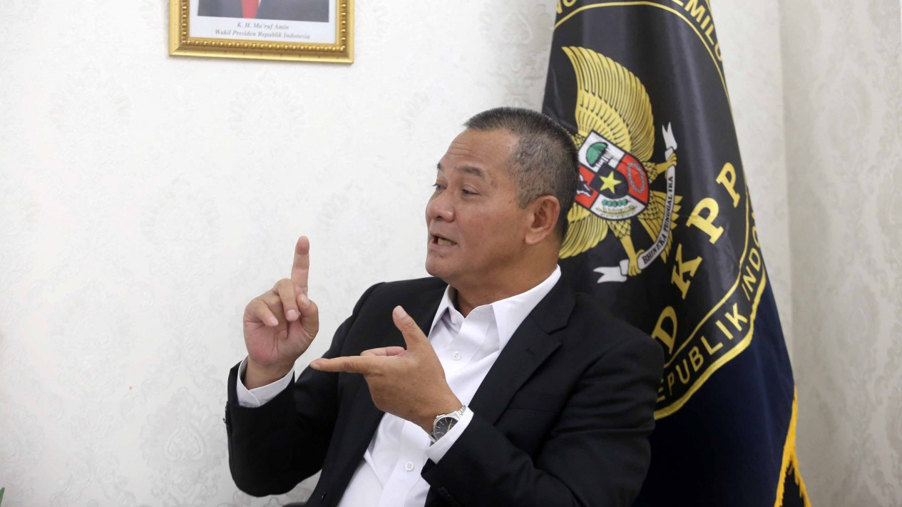 Wawancara Khusus VIVA dengan Ketua DKPP Heddy Lugito