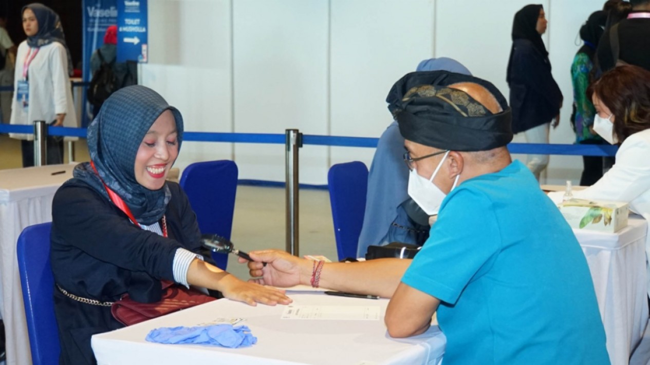 Konsultasi dan Layanan Kesehatan Kulit Gratis Bagi Masyaraka