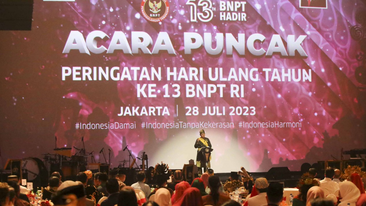Putri Ariani Dikukuhkan Jadi Duta Damai BNPT