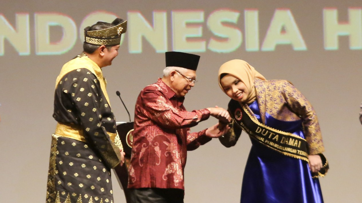 Putri Ariani Dikukuhkan Jadi Duta Damai BNPT