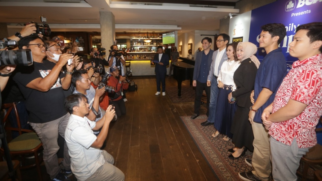 Jelang A Family Symphony