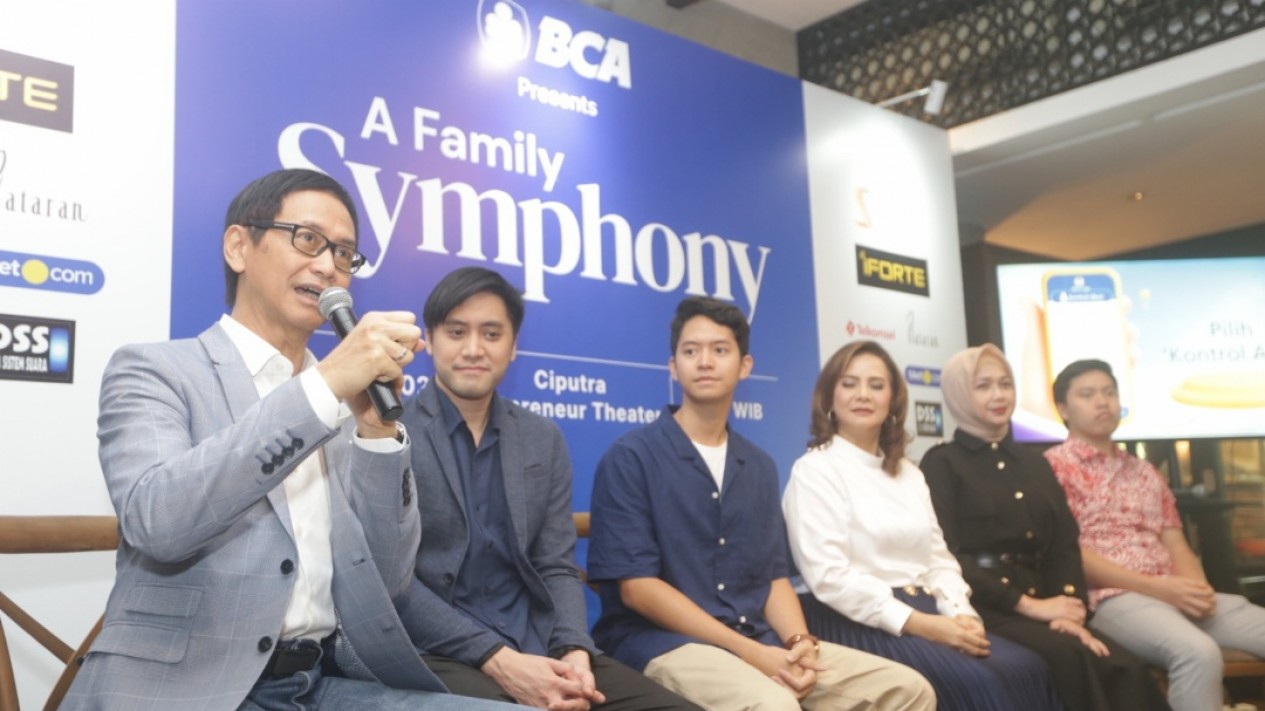 Jelang A Family Symphony