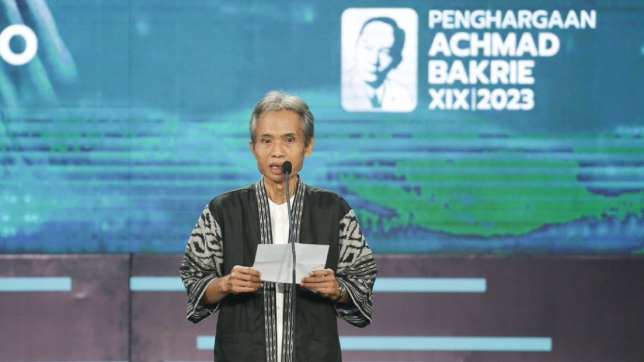 Joko Pinurbo Sabet Penghargaan Achmad Bakrie Bidang Sastra