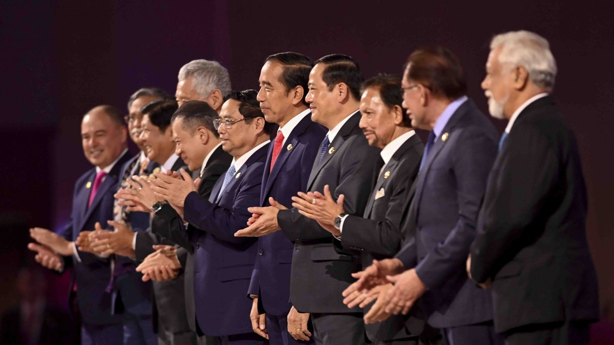 Pembukaan KTT ASEAN ke-43