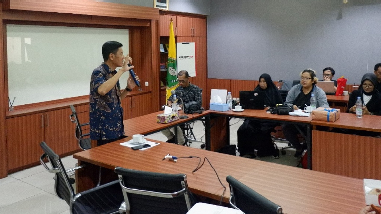 Mentor Untuk Latih Konten Kreator Anak Disabilitas
