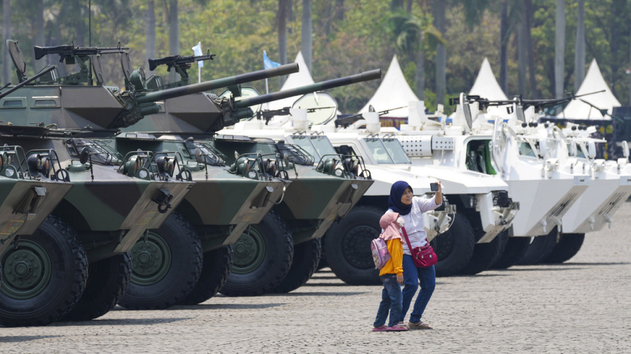 Pameran alutsista TNI AD dalam rangka HUT ke-78 TNI