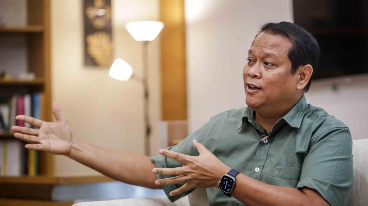 Wansus VIVA dengan Edhie Sarwono Direktur United Tractors
