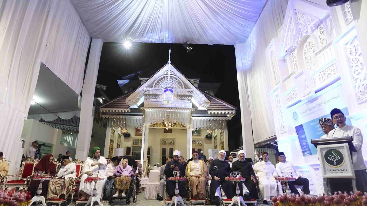 Peringati Maulid Nabi yang Dihadiri Ulama Lintas Negara